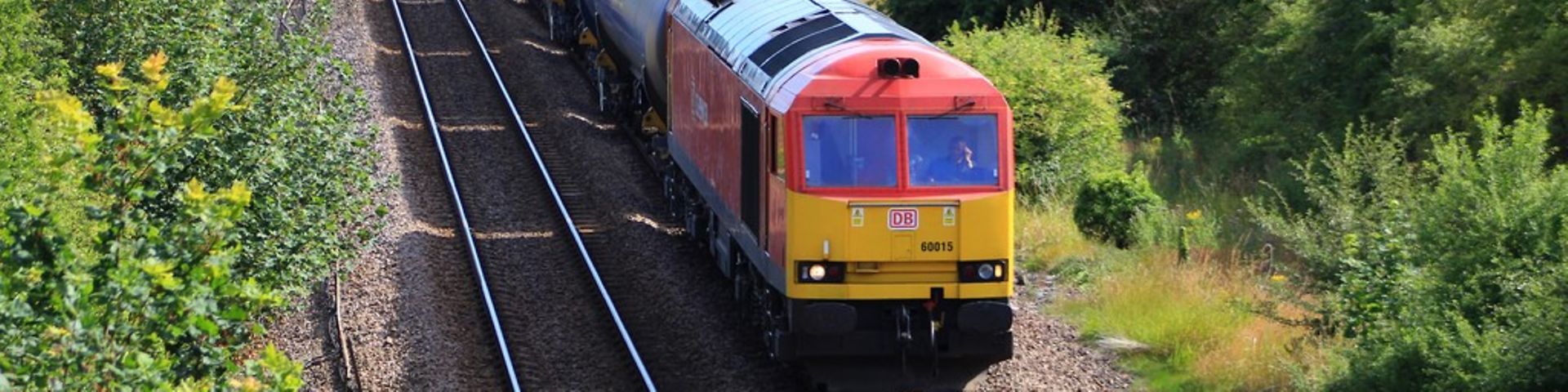 Train with tank waggons
